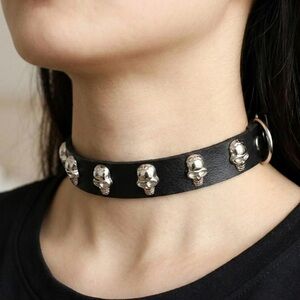 💀🏴‍☠️ Punk Rock Silver Skull Studded Black Leather Choker
